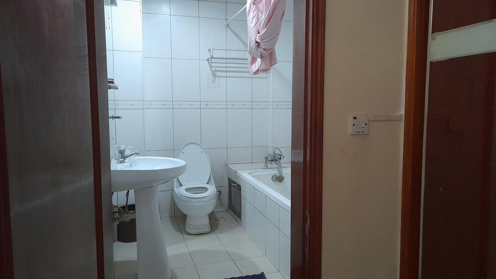New Jbk Hotel Kampala Exterior foto